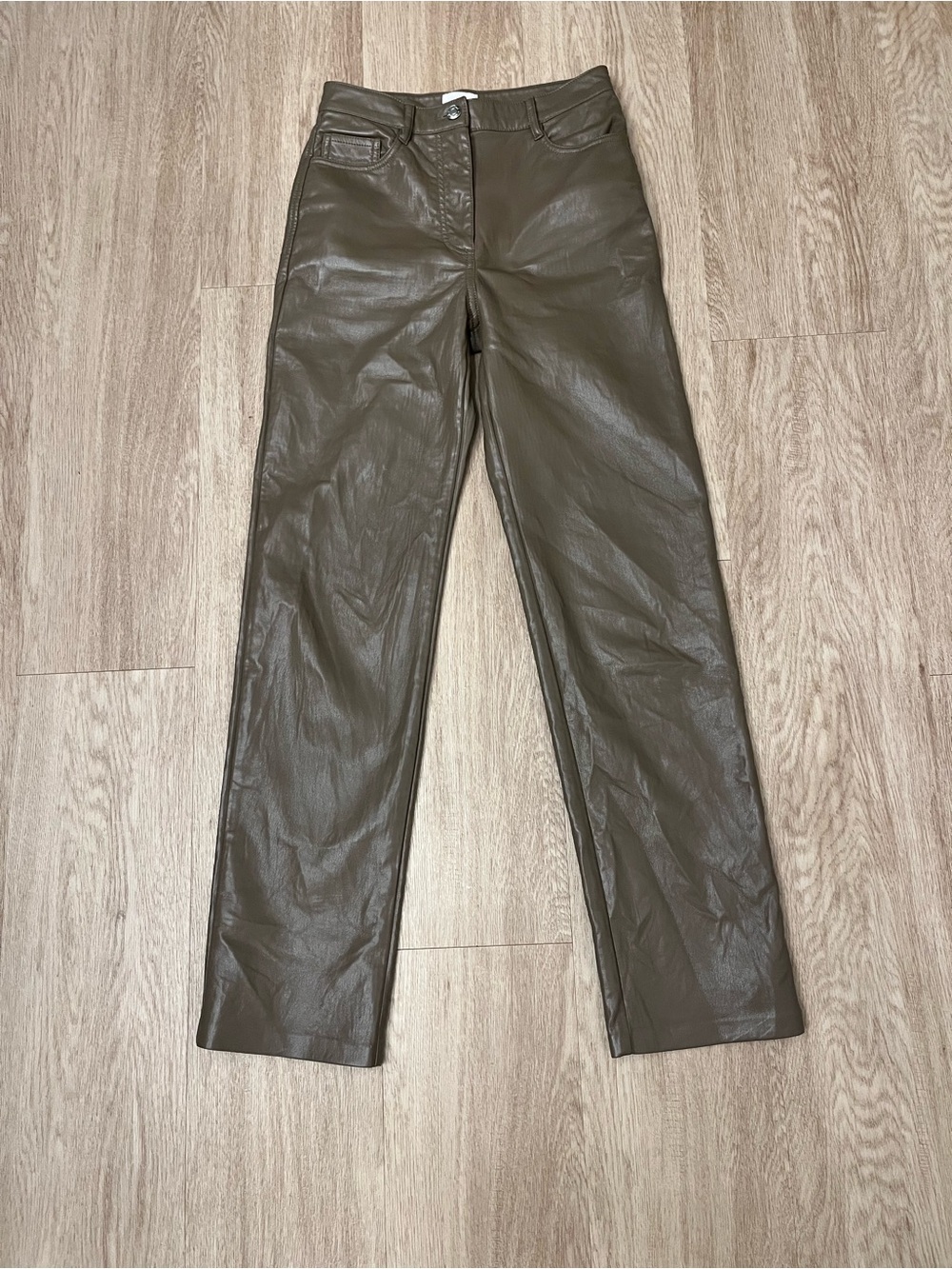 aritzia pants